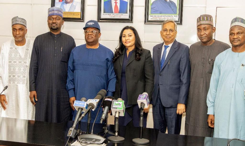 Cement manufacturers during their meeting with the Federal Government represented by the Minister of Works, David Umahi. [Media Bypass]