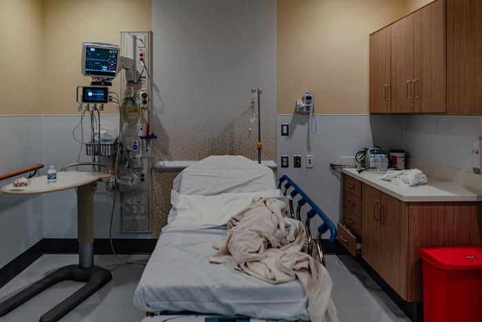 A hospital room [NYT]