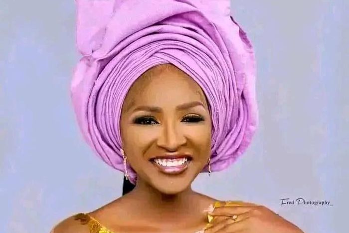 Endurance Gunat [The Punch]