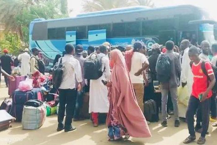 FG receives 29 stranded Nigerians from Sudan [NAN]