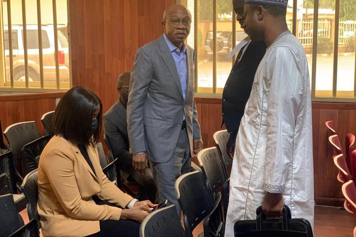 Former dispatch rider narrates how he helped Emefiele pick $3m cash [NAN]