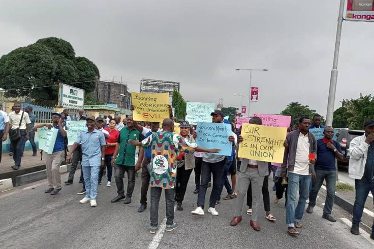 Dana Air employees protest [Punch Newspapers]