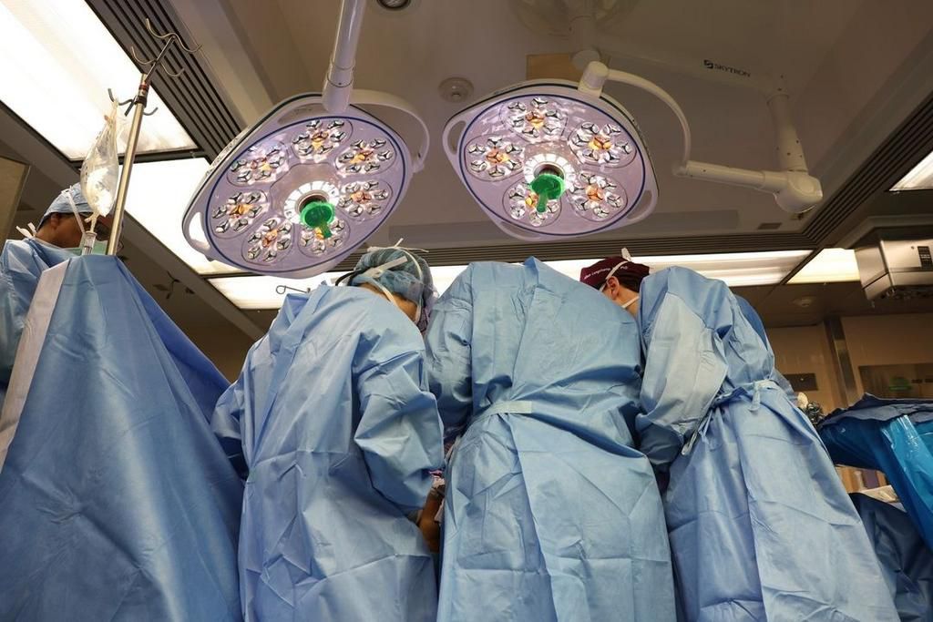 Richard Slayman's transplantation surgery [MGH]