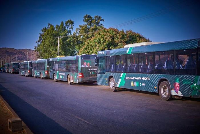 Caleb Mutfwang inaugurates 15 luxury metro buses [Nairaland Forum]