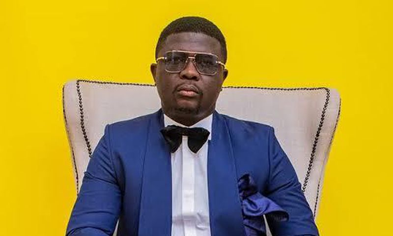 Seyi Law slams Gbadebo Rhodes-Vivour (GRV) [X/ Seyi Law]