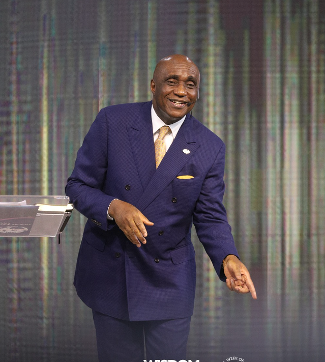 Pastor Ibiyeomie gifts church messenger 4-bedroom bungalow as reward for honesty