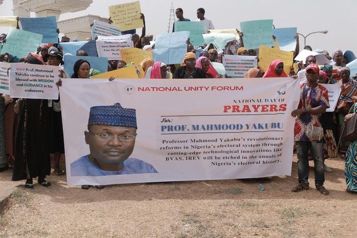 Group holds solidarity rally for INEC boss, Mahmood Yakubu.