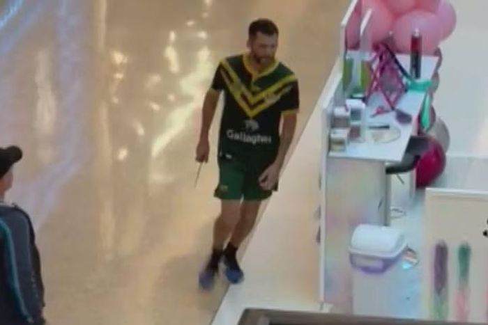 A policewoman shot a knifeman [Fakt]