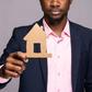 Real estate agent [123RF]