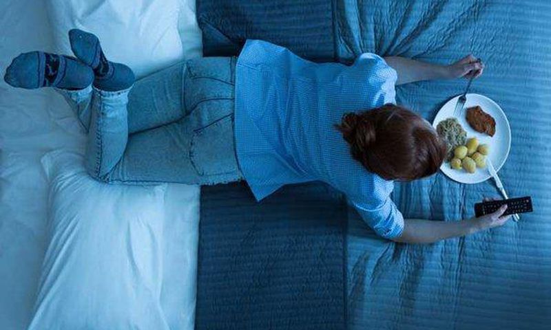 Foods to avoid before going to bed [Quora]