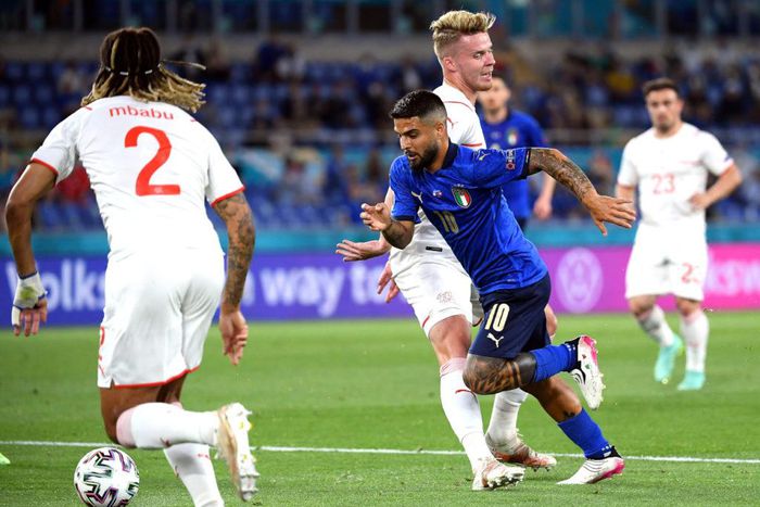 Swiss Victory knocks out Italy, faces England next