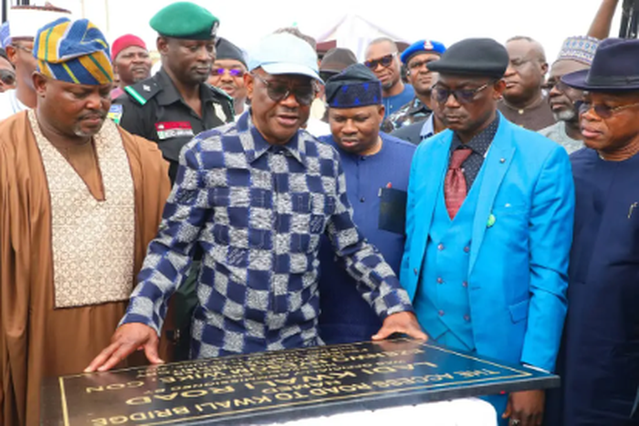 Nyesom Wike  inaugurated a 3.2-kilometre road at Shagari/Satellite Quarters, Kwali, in the Kwali Area Council of the FCT [Vanguard News]
