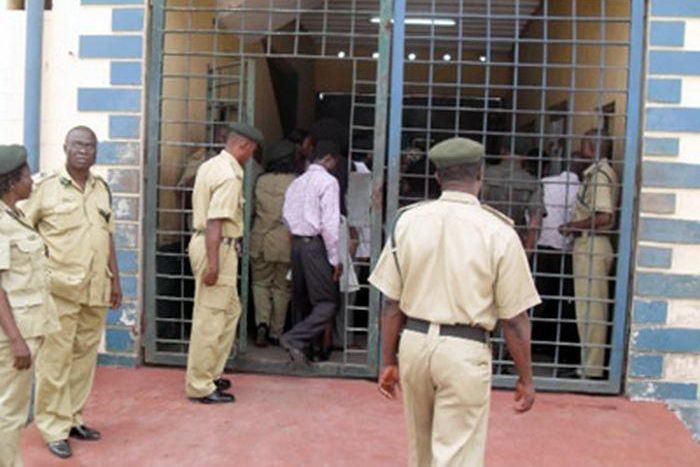 8 officers suspended over electrocution of inmates in Ikoyi prison. [naijaloaded]