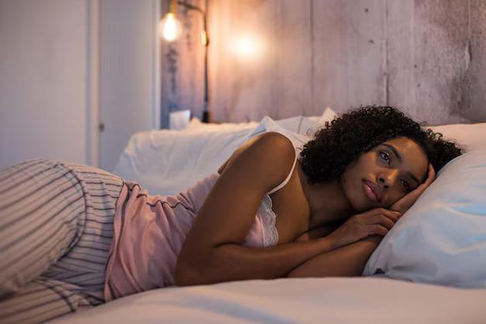 How to cope with loneliness in a long-distance relationship [freepik]