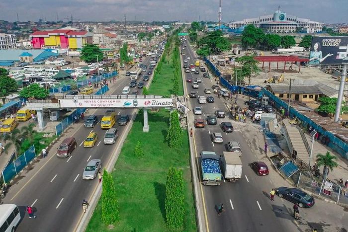 Lagos govt begins Alapere bridge repairs