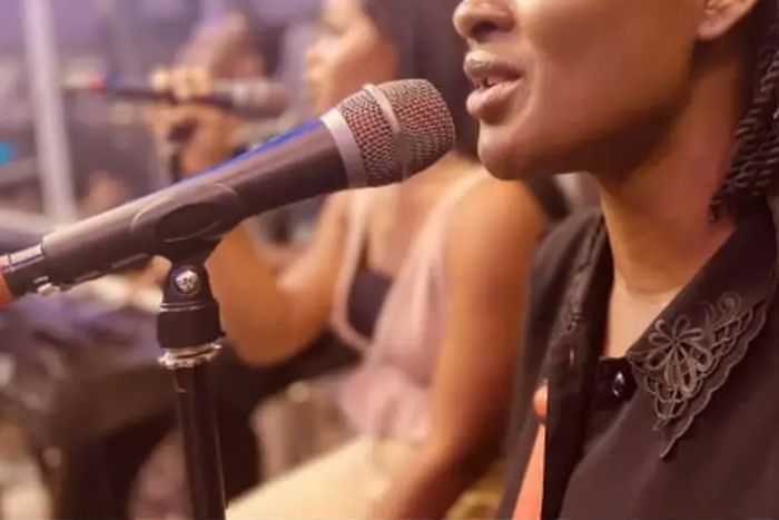 Diana Paul attempting to break a Guiness World Records’ (GWR) singing marathon record of 105 hours, to set a new record of 150 hours [Freedom Online]