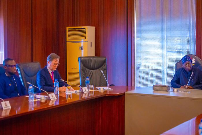 President Biola Tinubu meets Sir Nick Clegg, former UK Deputy Prime Minister and Meta’s President of Global Affairs and his team at the State House in Abuja [Presidency[