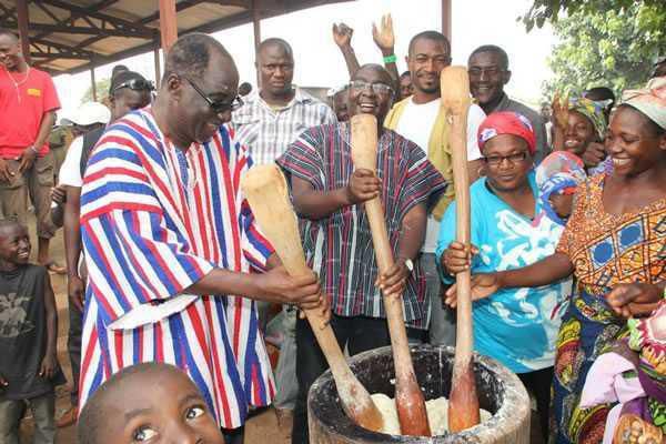 Dr. Bawumia Pounds Fufu On Tour