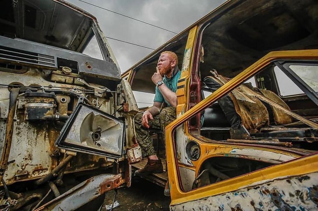 Damilola Ogunsi played the role of Obama in the movie, 'Mokalik' [Instagram/Damilolathegoldfishogunsi]