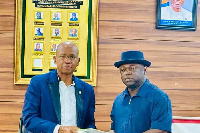 Delta State Commissioner for Urban Renewal, Michael Anoka (R) and Lagos State Commissioner for Physical Planning and Urban Development, Dr Oluyinka Olumide (L) [Twitter:@DSGovernment]