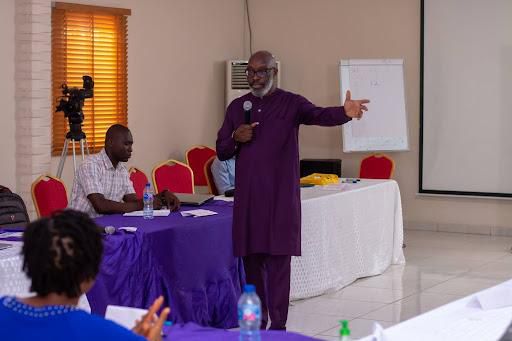 It's startupper O'clock!