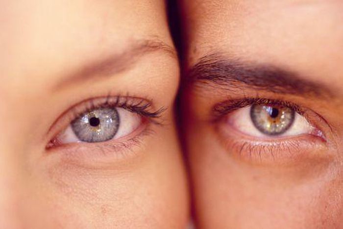 Men and women see colours differently [HuffPost]