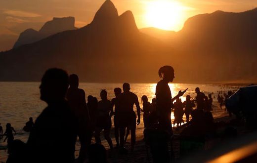 A record for perceived temperature was broken in Rio de Janeiro [PAP/Antonio Lacerda]