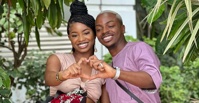 These two bestie's are so close that they're often mistaken for lovers.