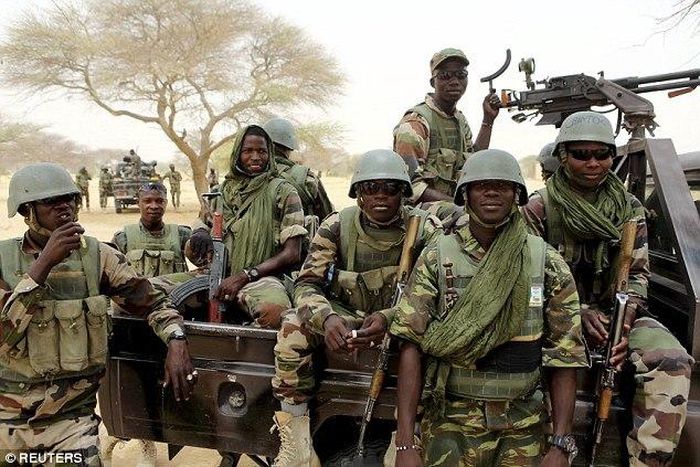 Nigerian soldiers fighting Boko Haram