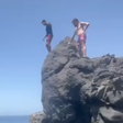 Tourist jumps off a cliff [Instagram/@canarias1500kmdecosta]