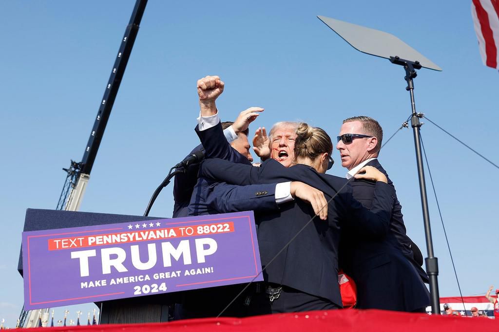 Trump shortly after a gunman tried to shoot him at a rally on Saturday.Anna Moneymaker/Getty Images