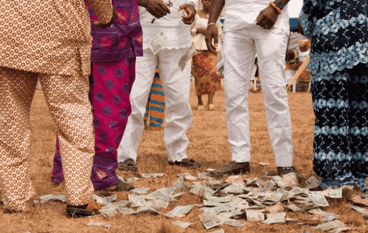 Money-spraying is a culture at Nigerian parties [BusinessDay]