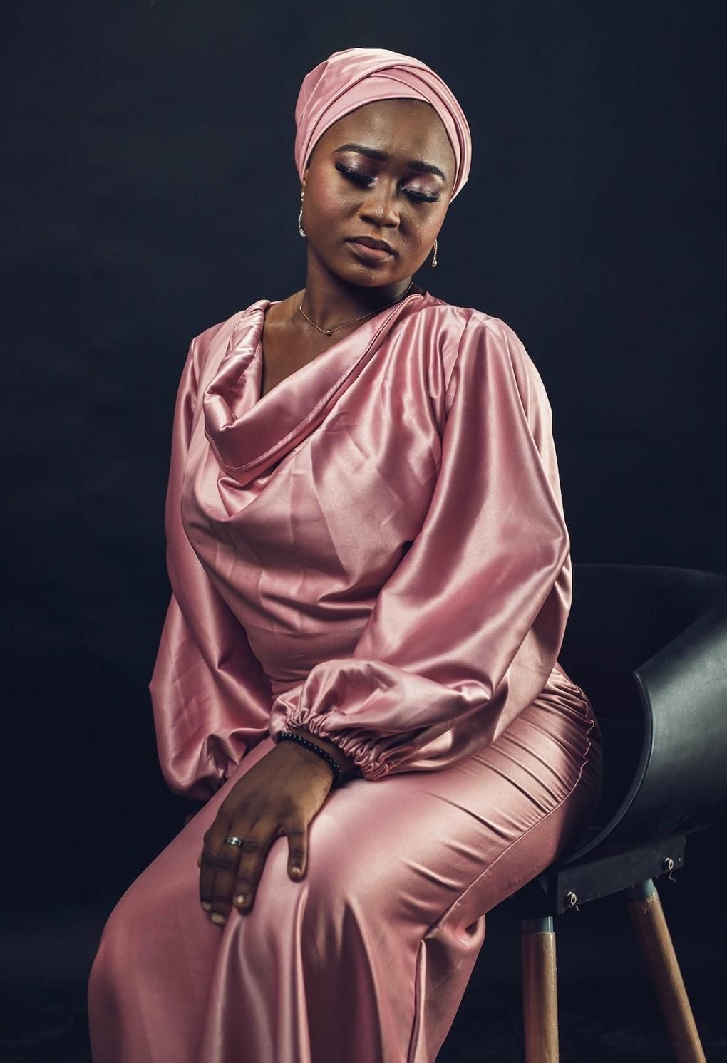 Current trends favor minimalist aesthetics with a focus on quality and fit [Image Credit: Serdi Nam]