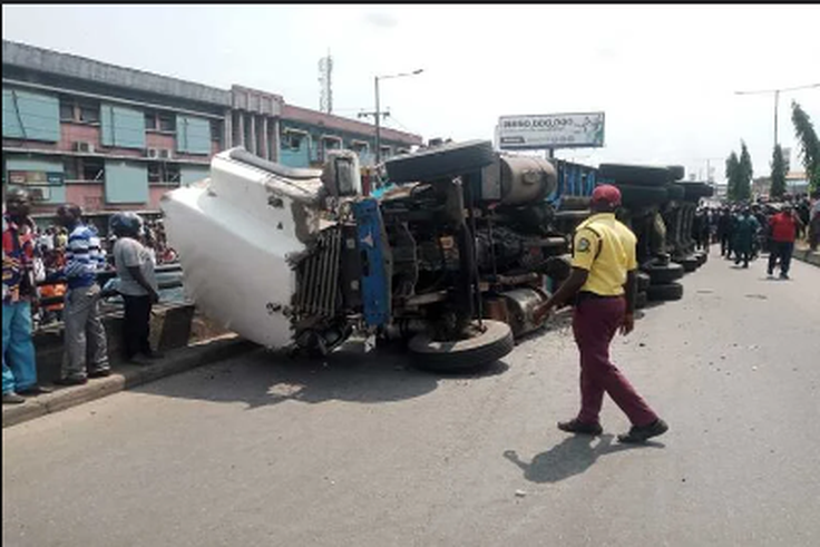 Truck claims female biker in Lagos [Chronicle.ng]