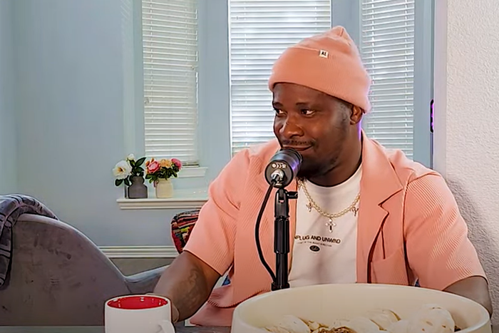 Jaywon alleges that Eedris Abdulkareem and his boys beat him up in a bus on the way from SatelliteTown after a performance. [Teju Babyface: King Of Talks Podcast]