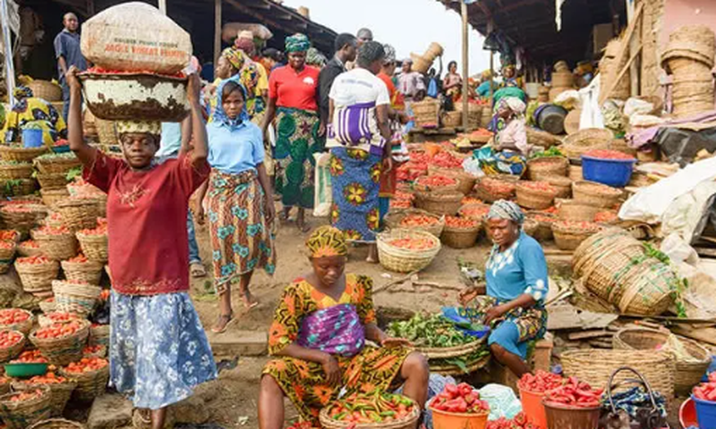 Lagos traders and consumers excited by drop in food prices [Vanguard News]