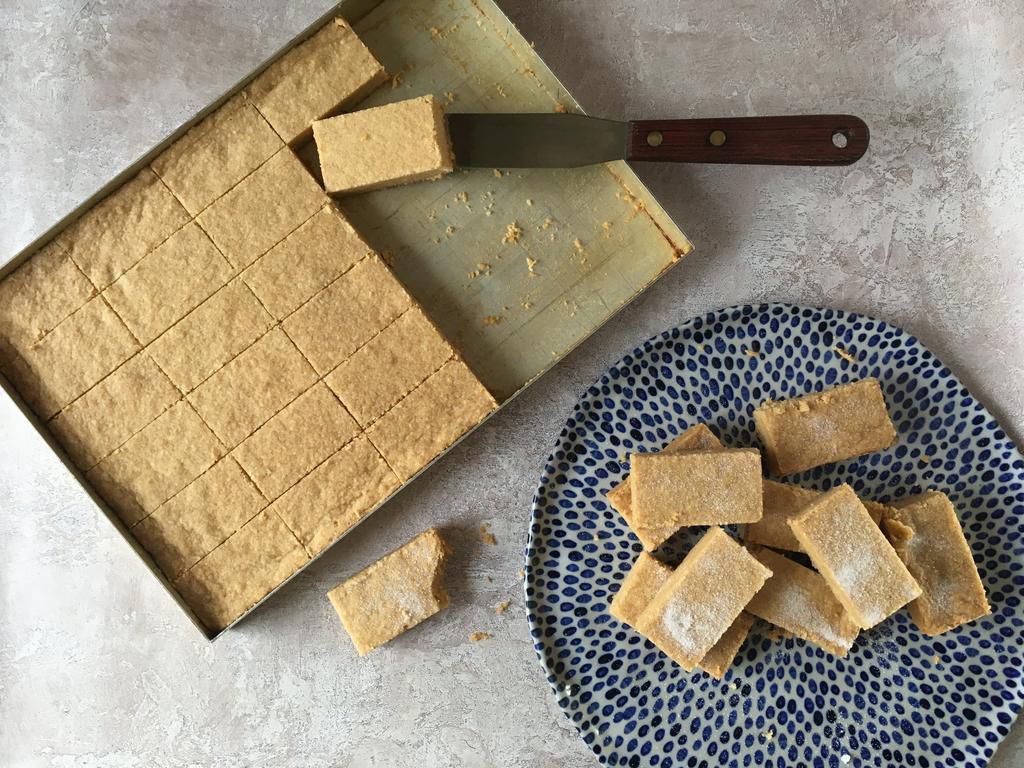 Irish shortbread-The edible flower