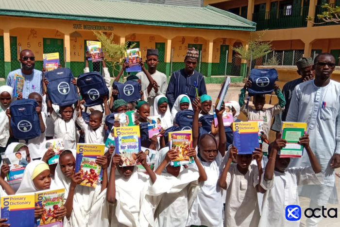 The power of peers: 6 reasons to join a Forex trading community today