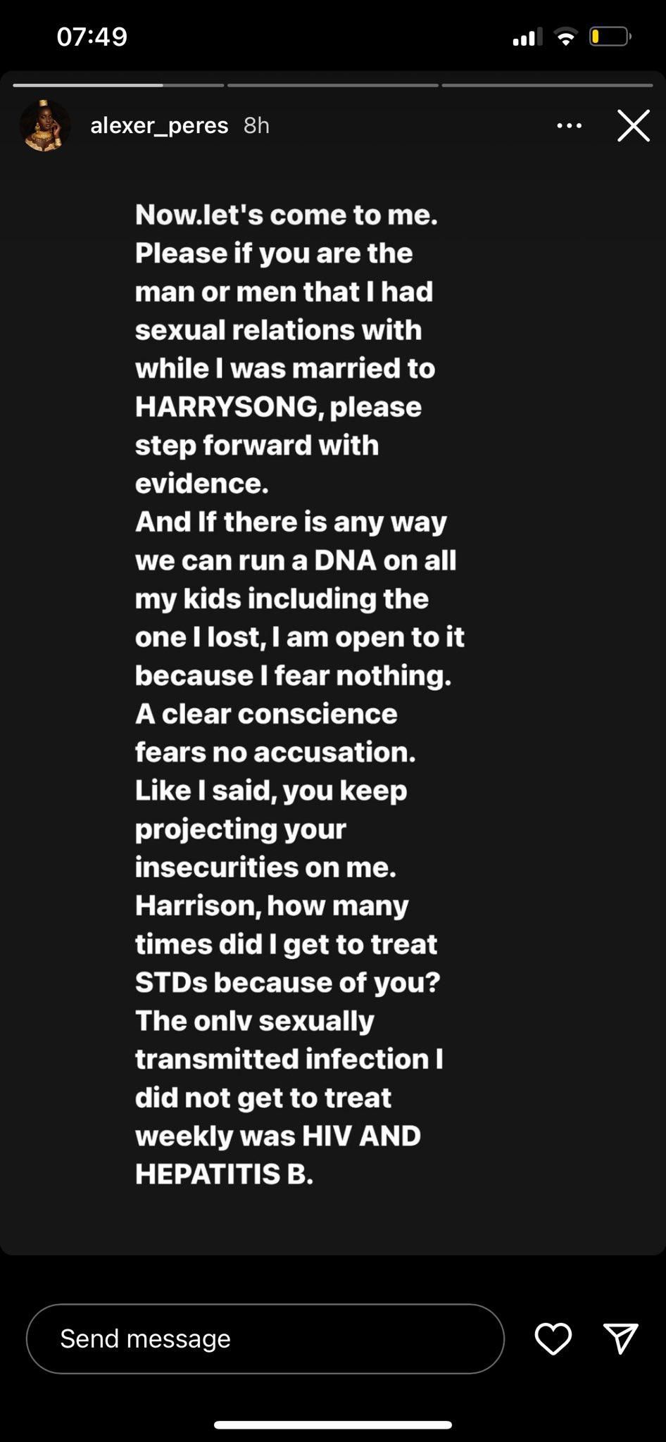 Her third post [Instagram/Alexer_peres]