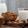 Food substitutes for people with lactose intolerance [ecokarma]