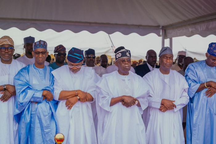 President Bola Tinubu, Dr Obafemi Hamzat, the Deputy Governor of Lagos State, Chief of Staff, Femi Gbajabiamila, Principal Private Secretary and other dignitaries, praying at the Obalende Eid ground on Sunday