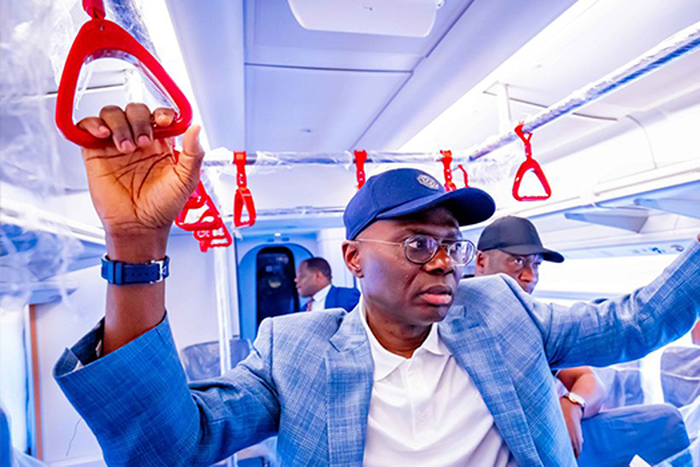 Sanwo-Olu tests run Red Line rail ahead of commissioning by Tinubu [Twitter:@jidesanwoolu]