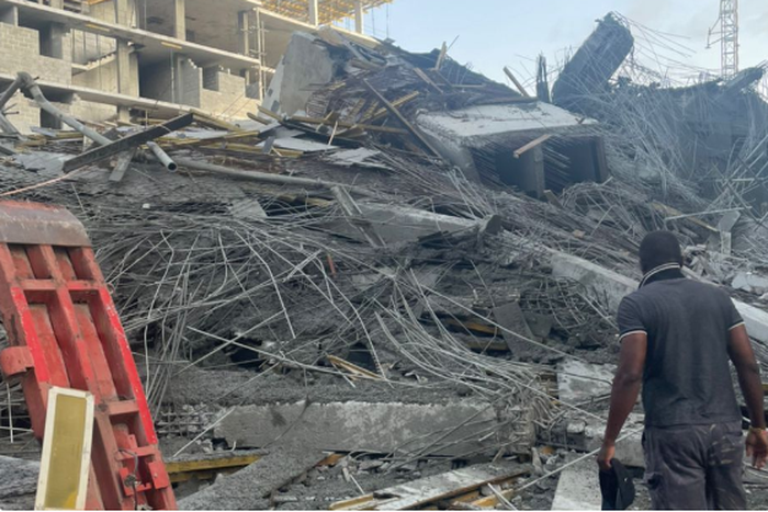 2-storey school building collapses in Jos, traps students [Vanguard]