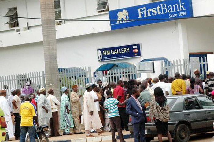 Nigerians at a bank [FitilaOnline]