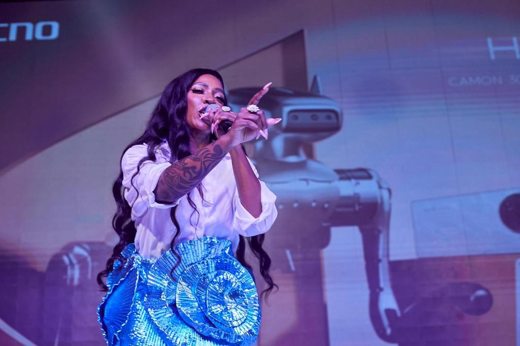 7 Tiwa Savage's performance leaves audience spellbound at TECNOCAMON 30 launch