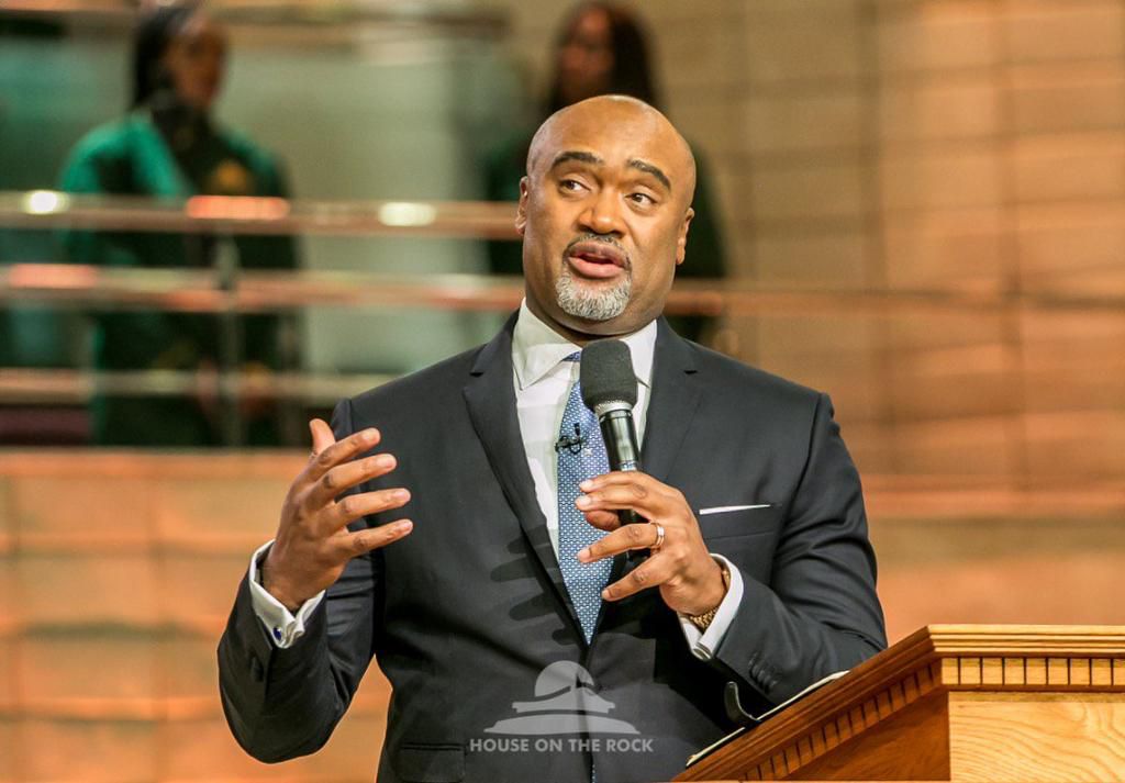Pastor Paul Adefarasin