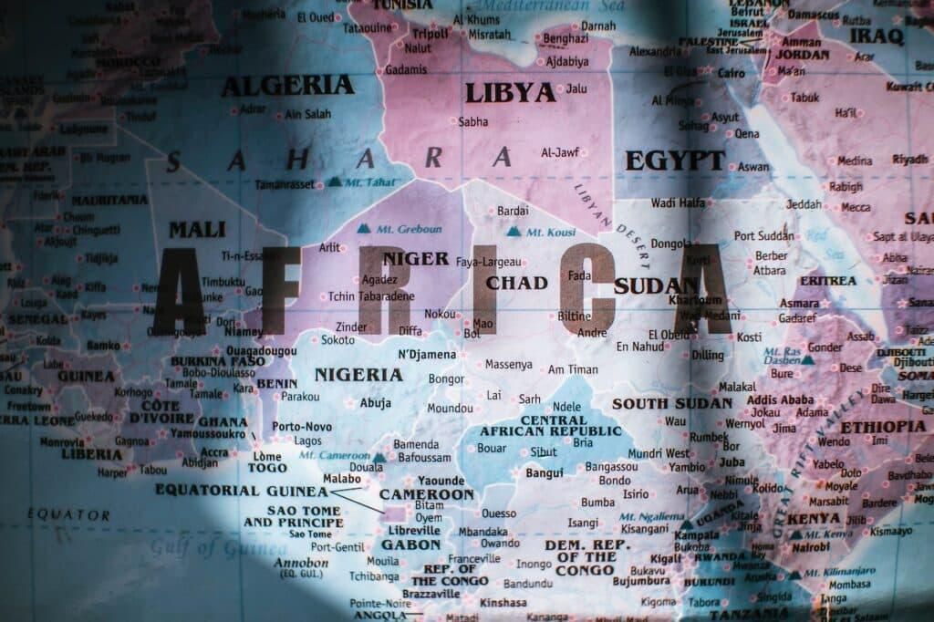 10 African countries with the highest number of languages