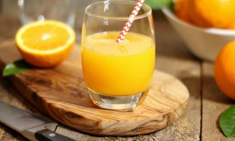 How to make a simple orange juice