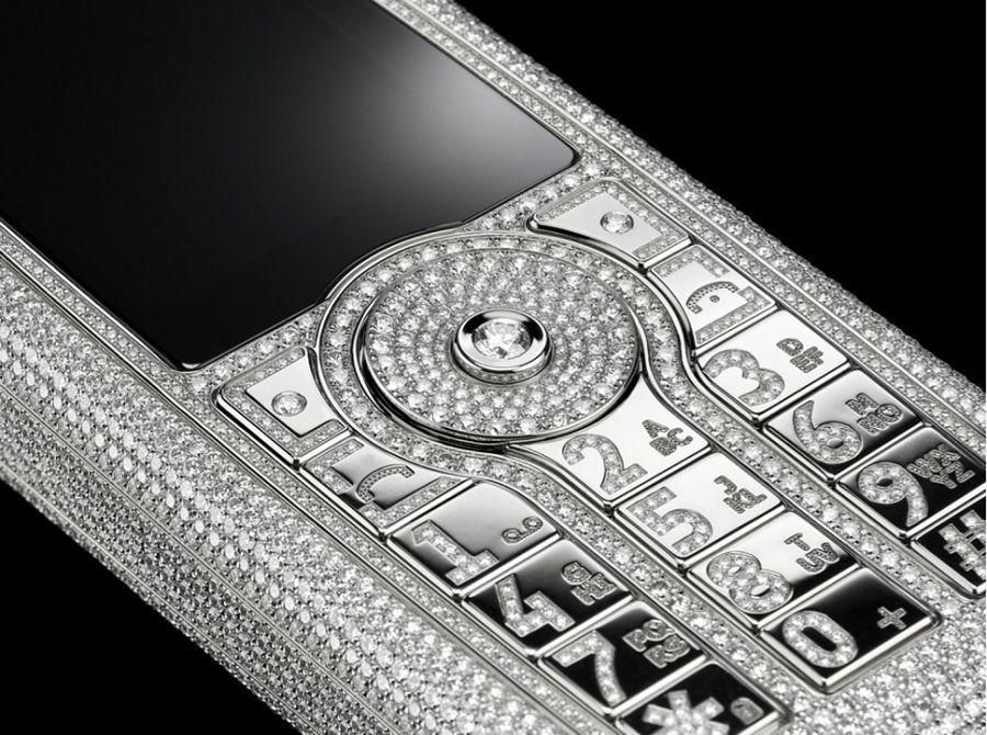Diamond Crypto Smartphone [Pinterest]