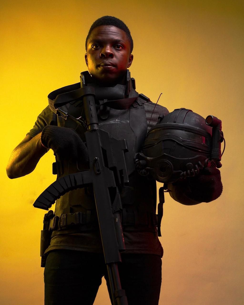 Adamseffects [Instagram/adamseffects]